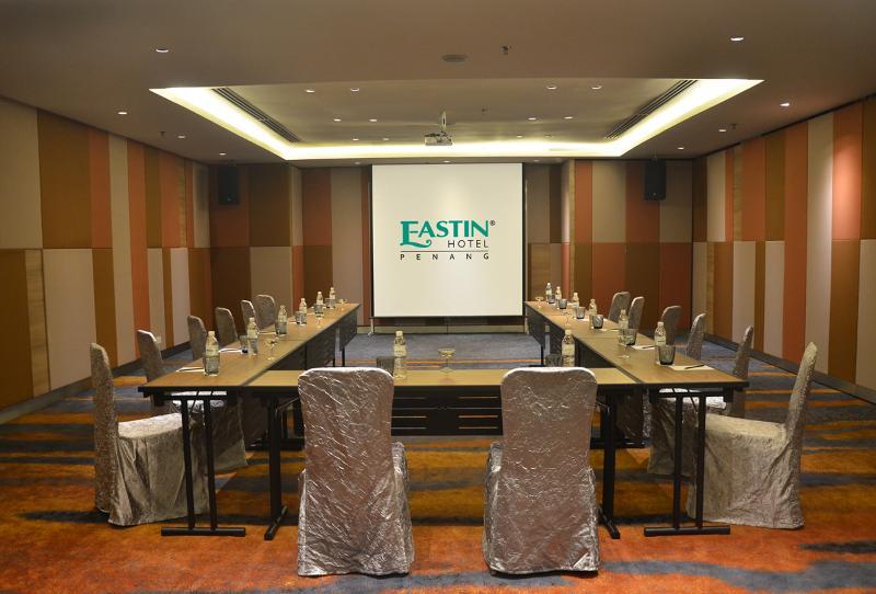 Eastin Hotel Penang Sungai Dua Bukit Esterno foto